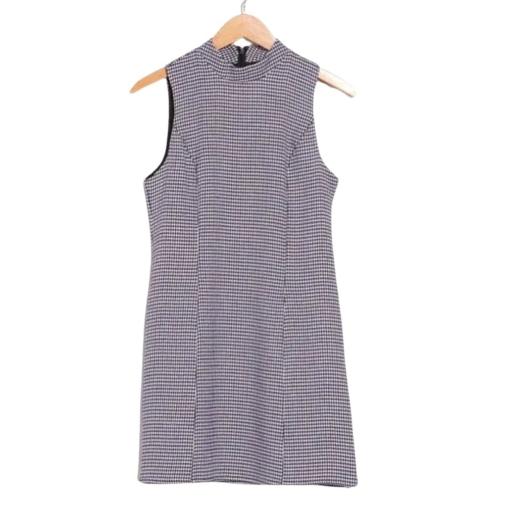 BCBGeneration Checkered Black White and Purple Sleeveless High Neck Dress Size 2